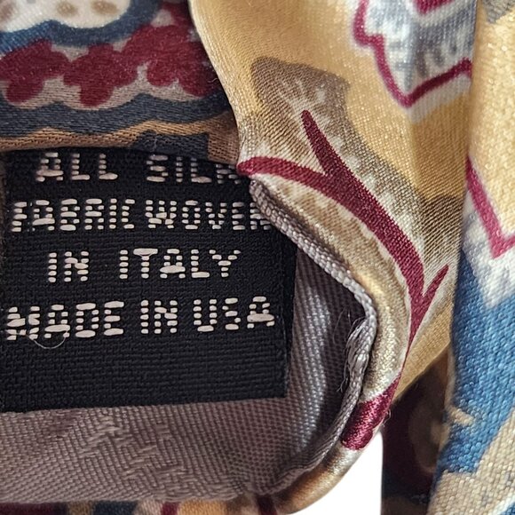 Christian Dior‎ Mens Silk Tie Paisley Floral Design Beige & Blue Made In USA - Picture 6 of 7